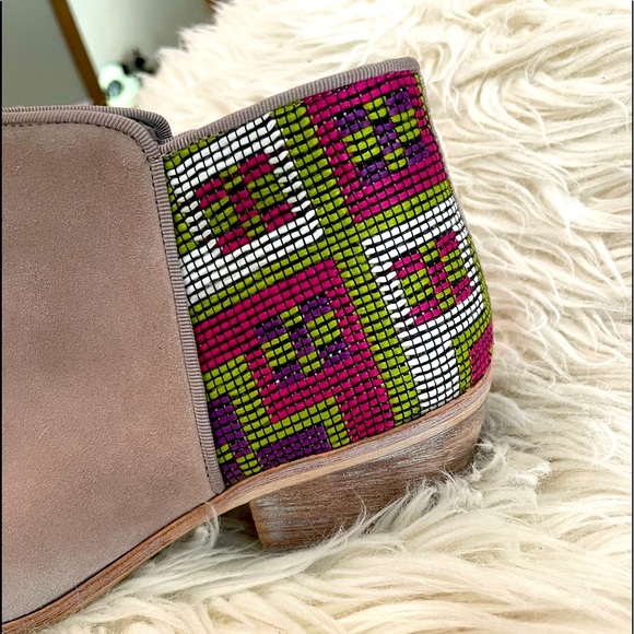 Sam Edelman Putnam Embroidered Leather Ankle Boots (7M) - Picture 5 of 16